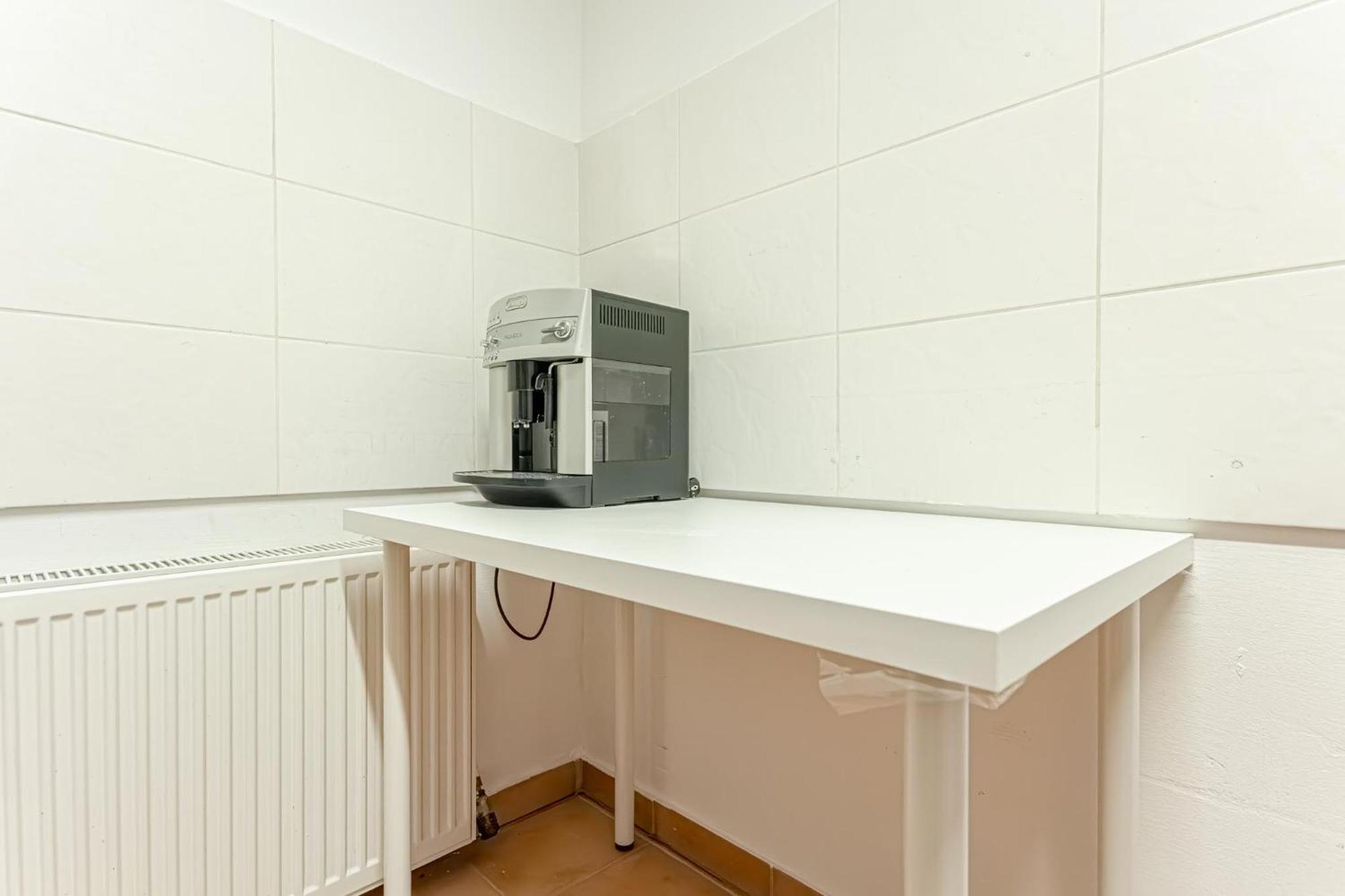 Loevly Shared 6Br With Garden Near Danube & Millenium City Вена Экстерьер фото