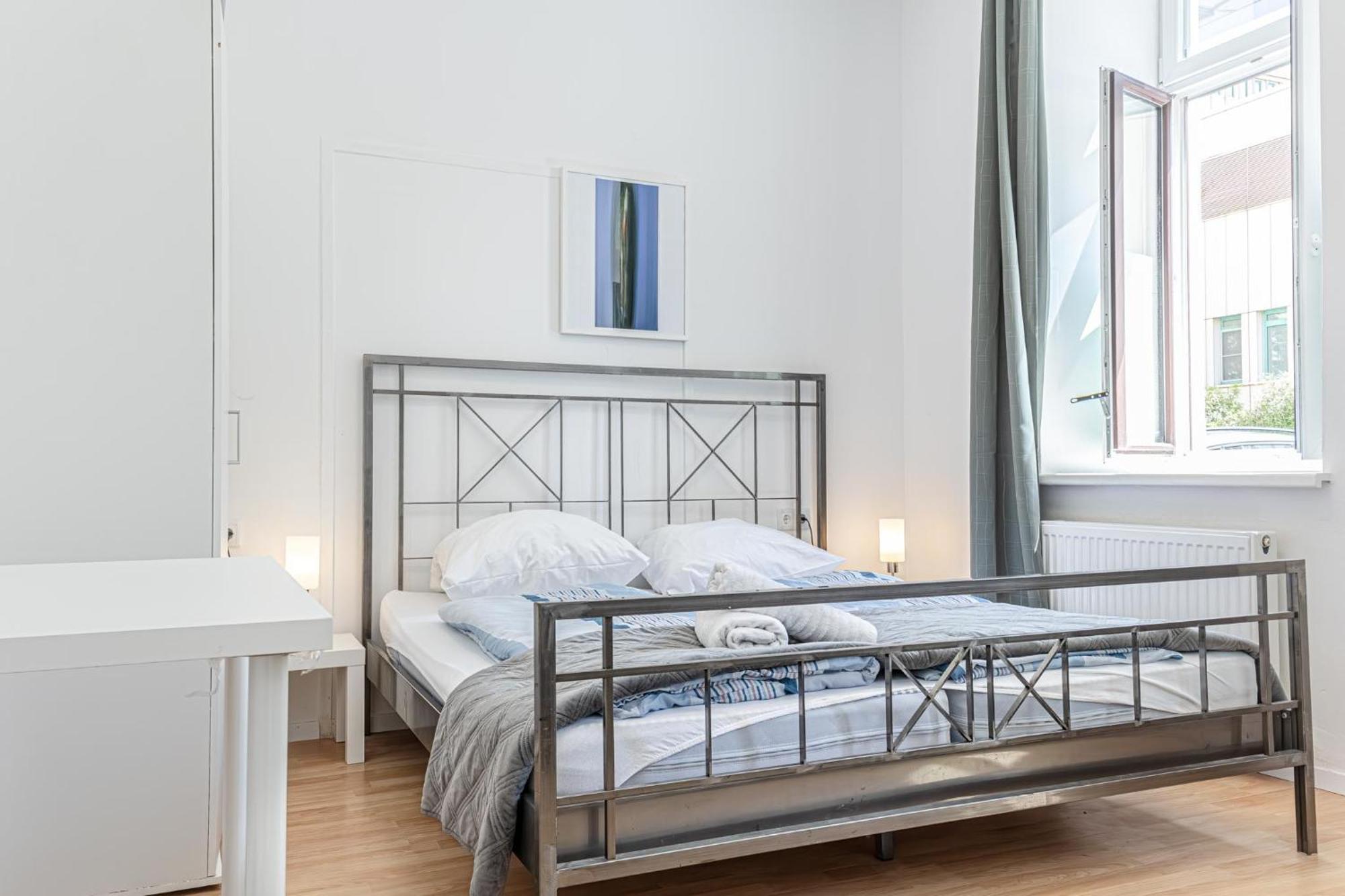 Loevly Shared 6Br With Garden Near Danube & Millenium City Вена Экстерьер фото