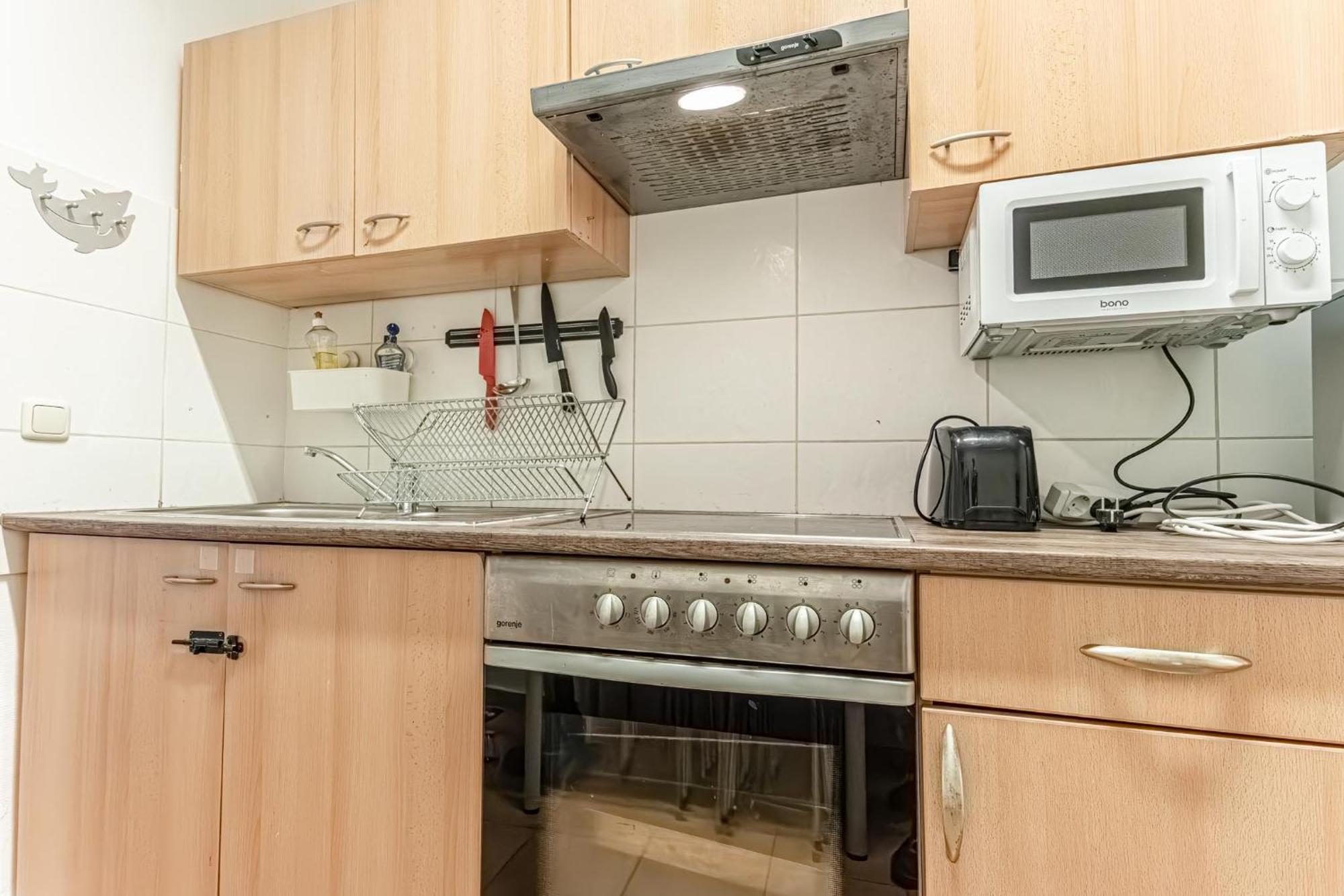 Loevly Shared 6Br With Garden Near Danube & Millenium City Вена Экстерьер фото